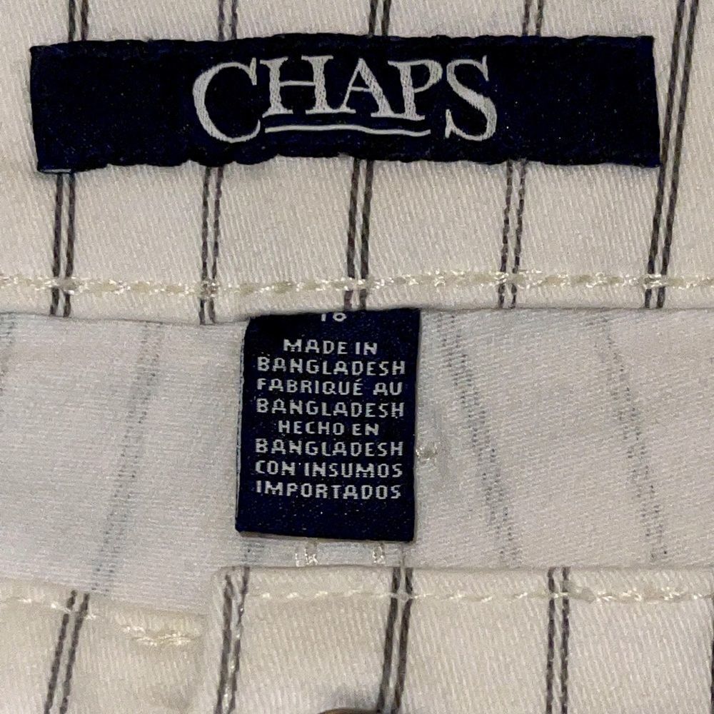 CHAPS Wide-Leg Capris - Picture 4 of 4